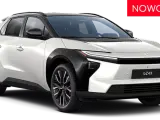 Nowość! Biała Toyota bZ4X z czarnymi dodatkami. Sprawdź atrakcyjną toyota bz4x cena.
