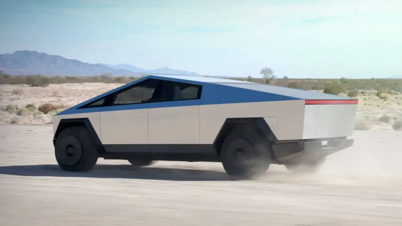 Tesla Cybertruck przemierza pustynię. Zastanawiasz się, ile kosztuje Tesla Cybertruck?
